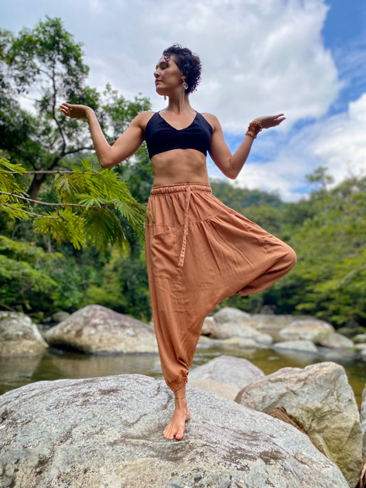 Aladino Unisex Almendra