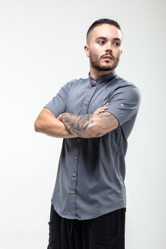 Camisa Básica Manga Corta Gris