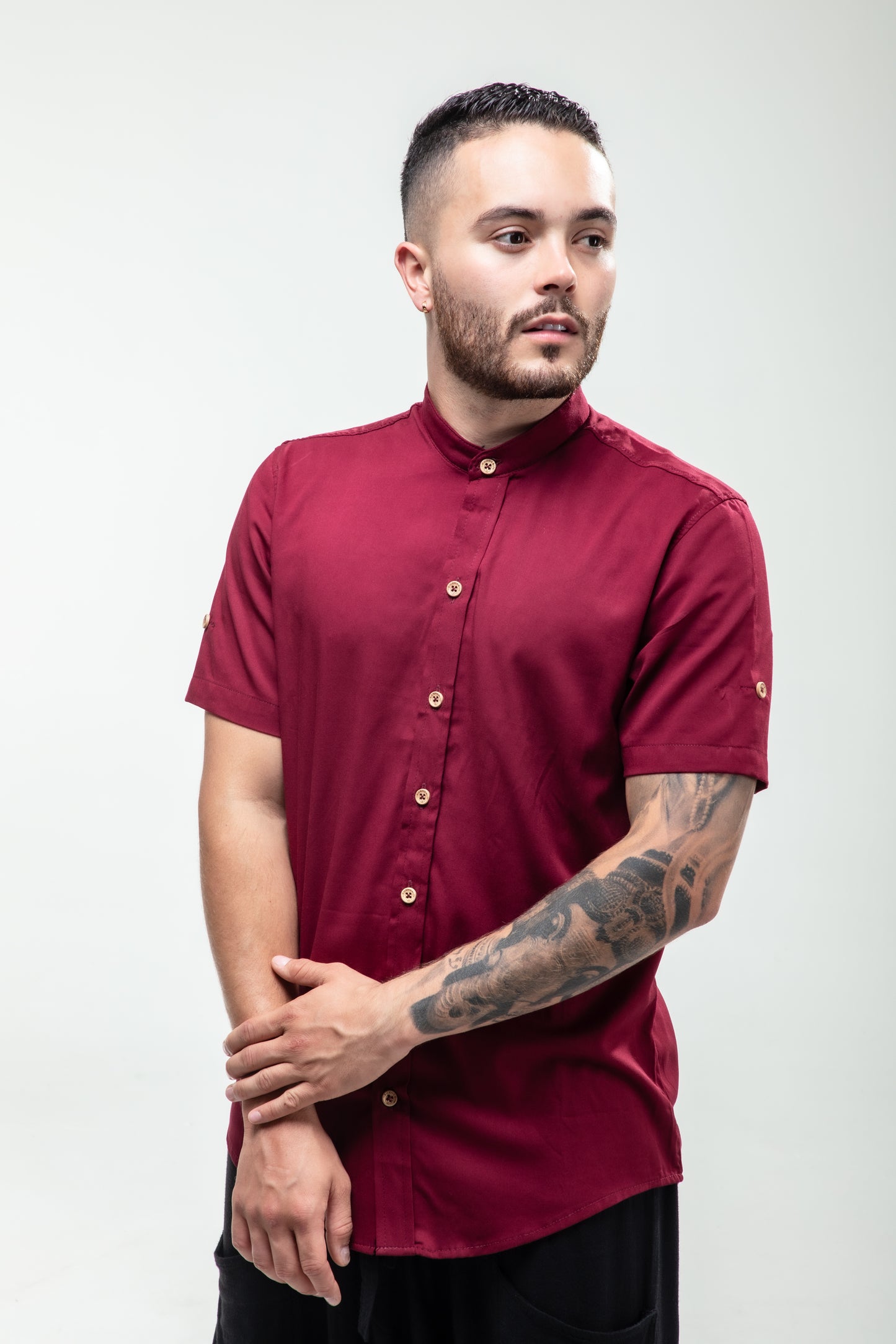 Camisa Básica Manga Corta Vino