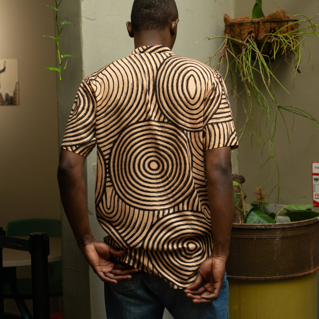 Camisa Cuello Mao Origen Espiral