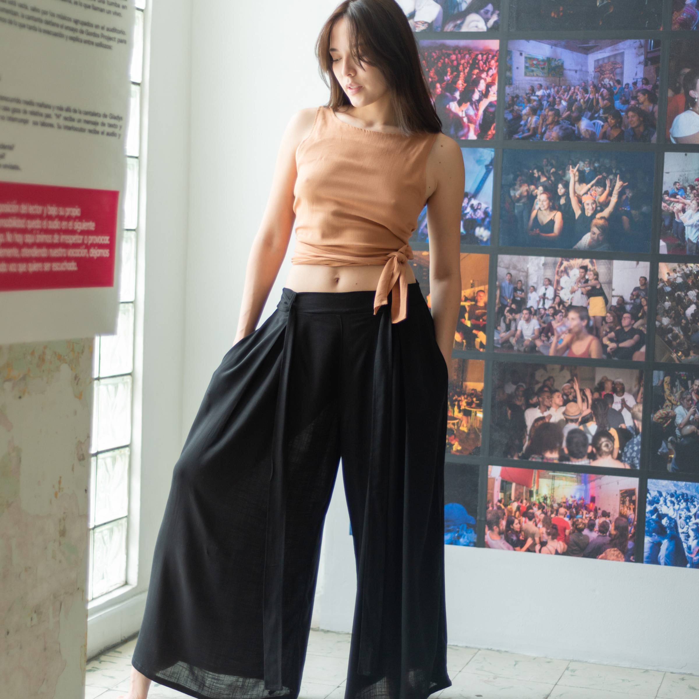 Pantalón Relajado — Negro Esencial