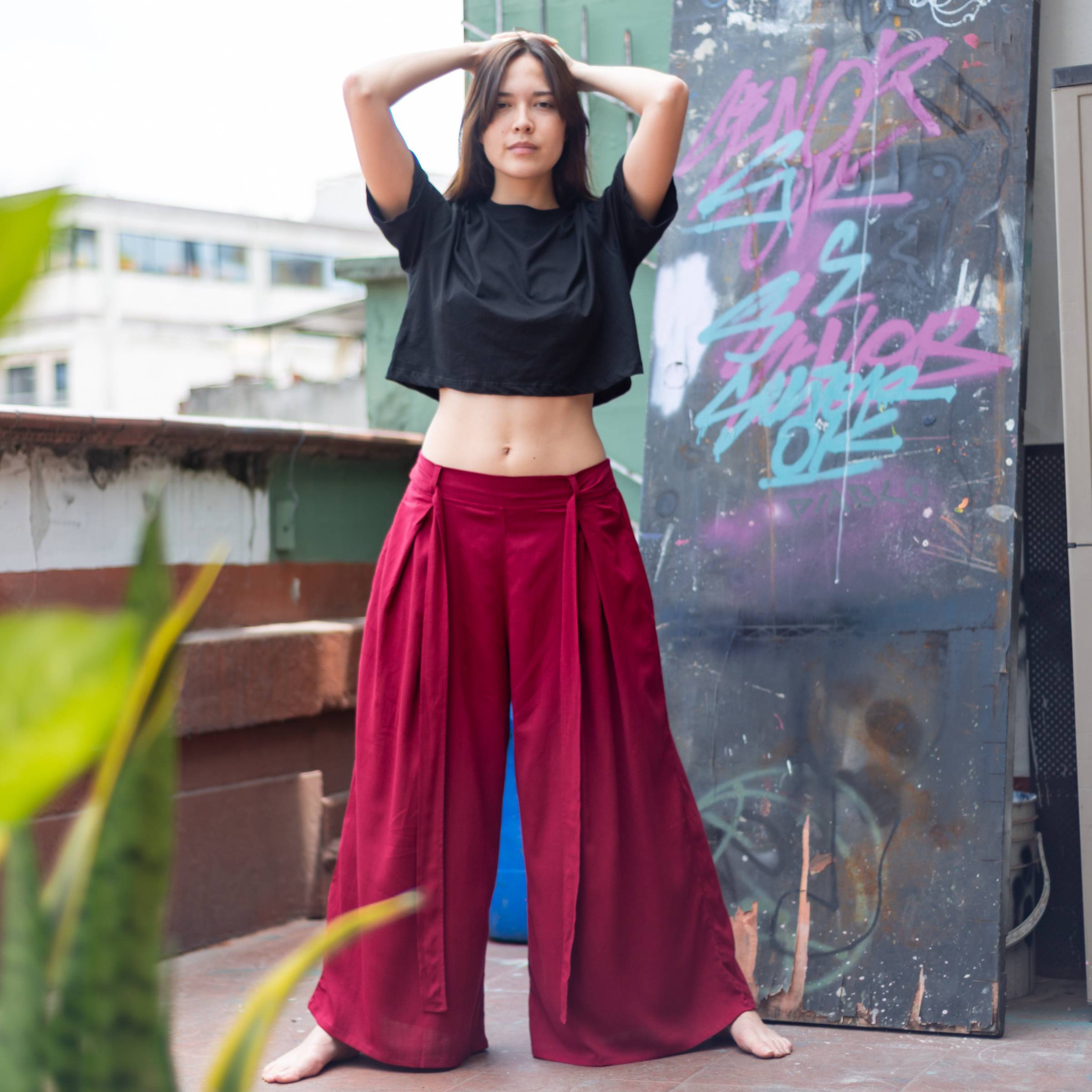 Pantalón Relajado — Vino