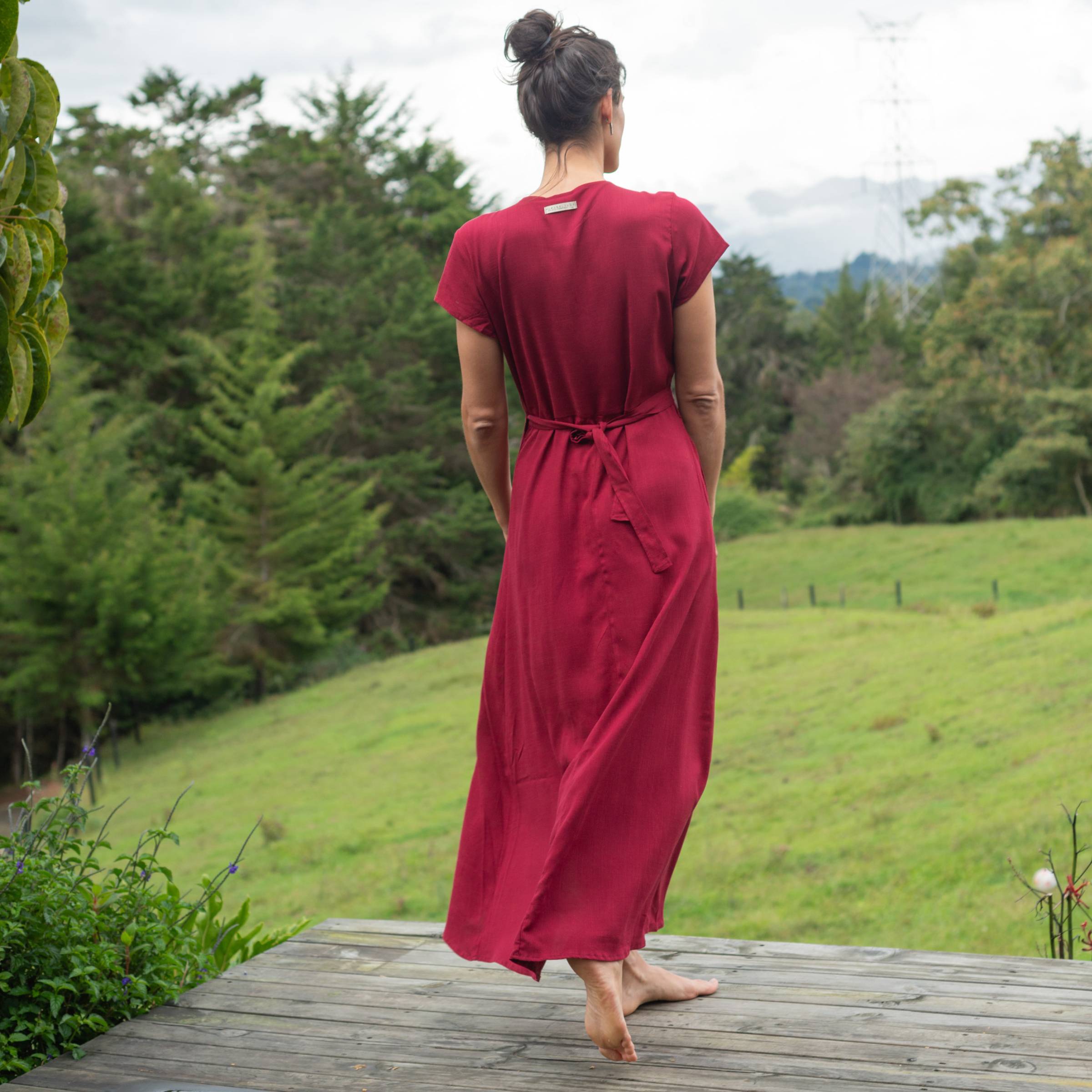 Vestido Cruzado — Vino
