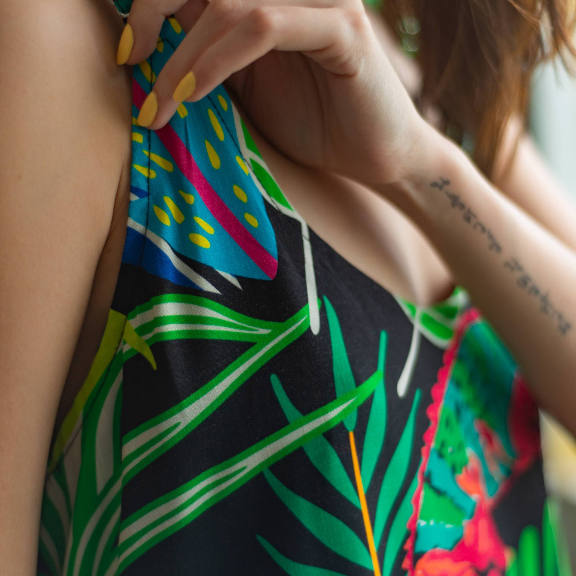 Vestido Largo Selva Eléctrica