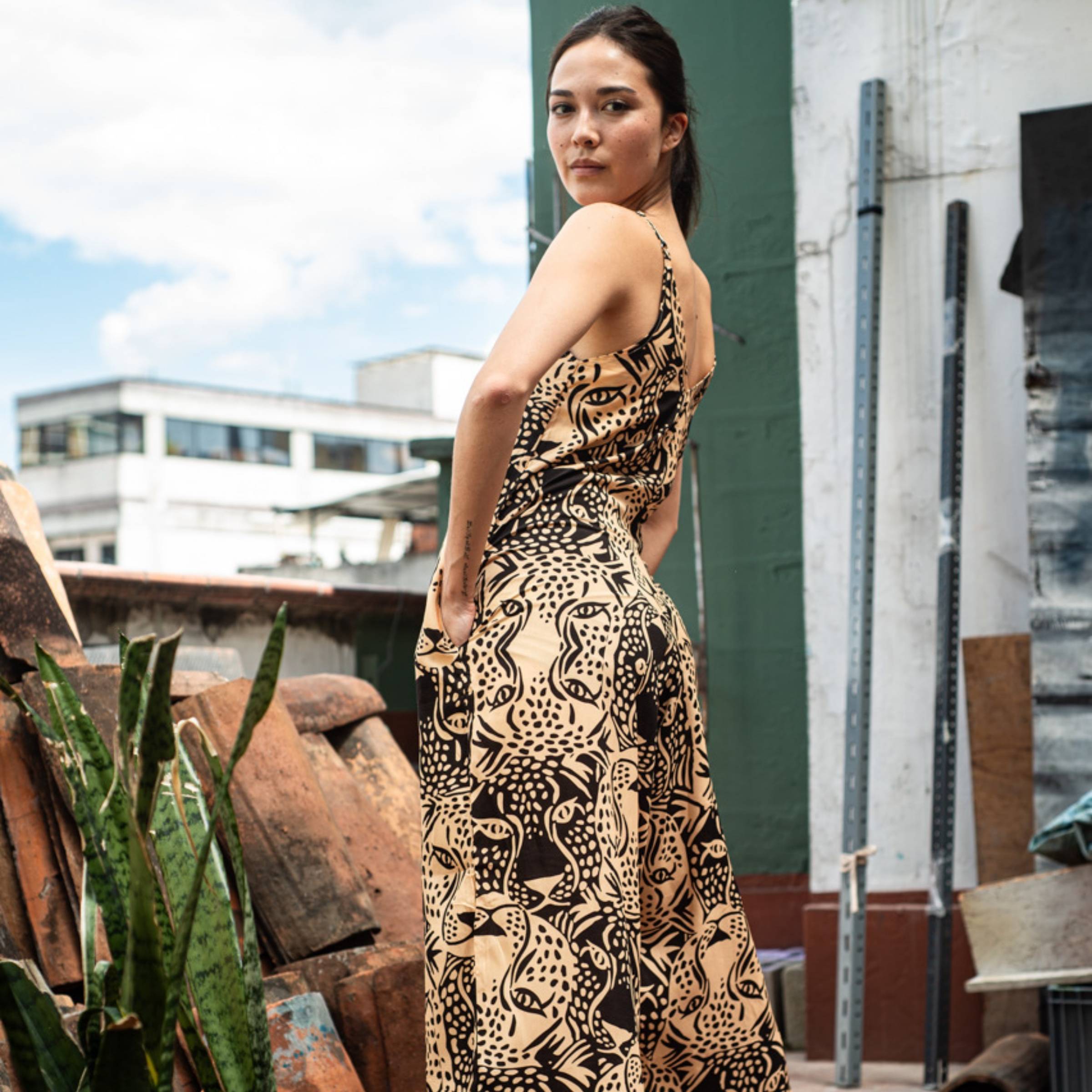 Enterizo Jaguar Tierra