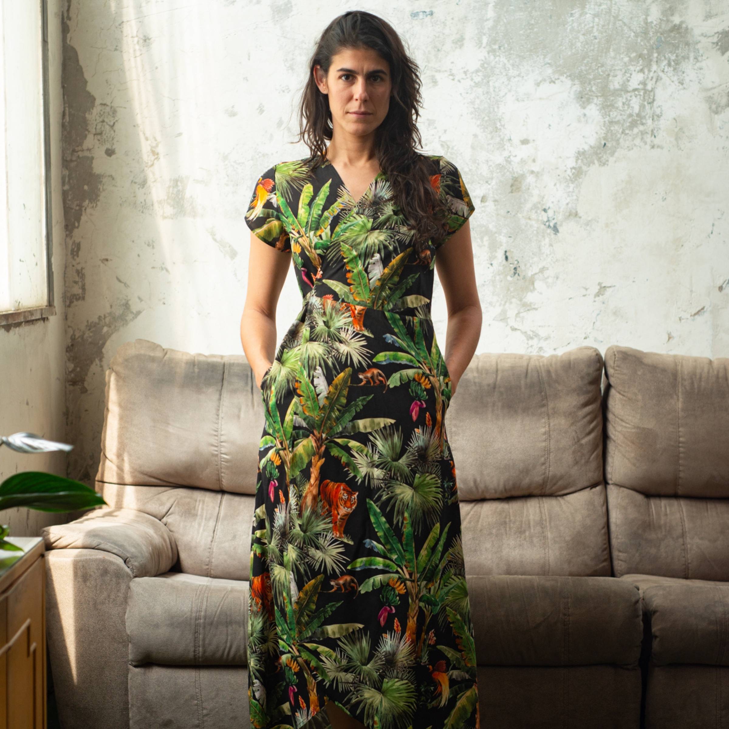 Vestido Cruzado Doble Uso · Selva Negra